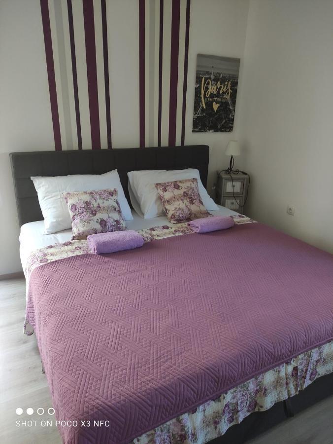 Apartmani Lana ชิเบนิก ภายนอก รูปภาพ